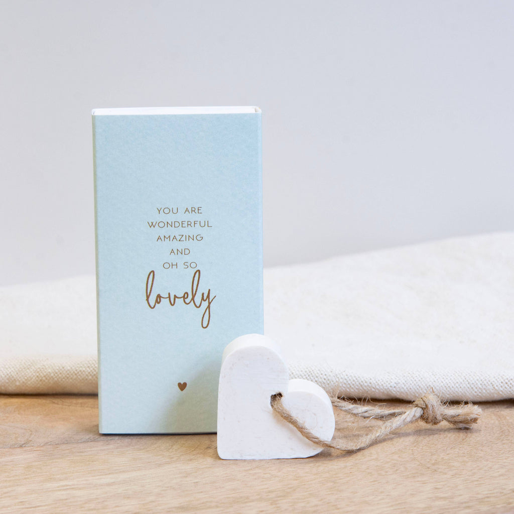 Petit coffret cadeau : « Tu es merveilleuse, incroyable et tellement charmante »