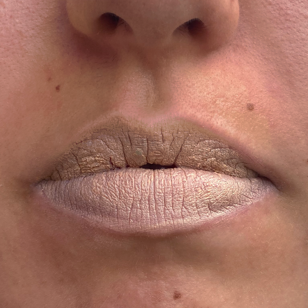 STICK SOLAIRE COLORÉ SPF50+ DORE - 10GR