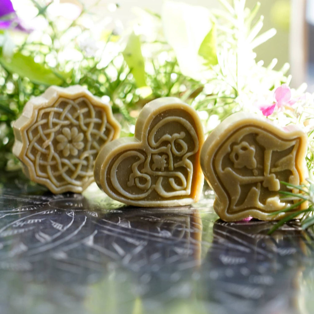 COFFRET DE SAVONS D'ALEP PARFUMÉS - 3 SENTEURS - 9x10G